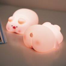 Hot Sale Adorable Pig Christmas Remote Control Small Night Light Creative Silicone Children's Gift Small Night Light Clap Light thumbnail-2
