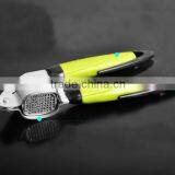 Manufacturer in Stock Solid Stainless Steel Professional Garlic Mincer/Press/garlic Crusher thumbnail-4