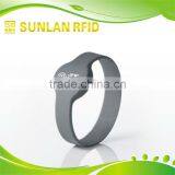 Gray RFID Wristband for Swimming Pool or Water Park thumbnail-1