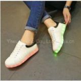 Hot Selling Glow Fashion LED Shoes