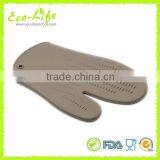 Perfect FDA LFGB 2 Fingered Grilling Oven Silicone Glove BBQ Mitt thumbnail-4