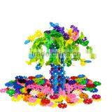 Colorful Plastic Connecting Snowflake Toys thumbnail-1