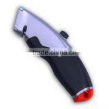 Aluminum Alloy Auto-Retractable Knife thumbnail-1