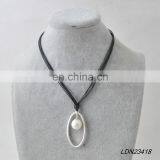 Leather Pearl With Oval Circle Worn Silver Necklace thumbnail-2
