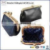 Flower Print Faux Leather Retro Coin Purse With Metal Clip thumbnail-1