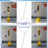 Trolly Red Green Yellow LED Signal Light 300mm Solar Powered Traffic Light thumbnail-3