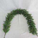 Artificial Christmas Garland thumbnail-1