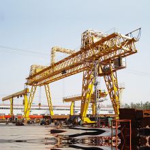 5 tons Trussed Type Electric Double Girder Rail Traveling Gantry Crane With Bucket