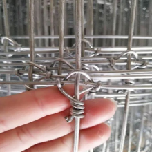 Heavy Duty Deer Enclosure Mesh Garden Fence Animal Barrier Field Wire Mesh Deer Netting thumbnail-5