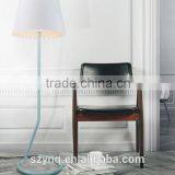 Metal Floor Lamp thumbnail-1