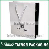 Custom white and black packaging shopping bag for the gift,apparel and shoes