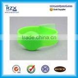 Custom 840-960MHZ Uhf Silicon Rfid Wristband With 2-10 cm Reading Range thumbnail-6