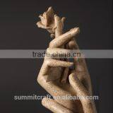 Romantic Resin Rose in Hand Model Wedding Door Gift Items thumbnail-2