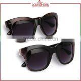 Laura Fairy Made In China Top Selling Promotional Low Price UV400 Sunglasses thumbnail-6