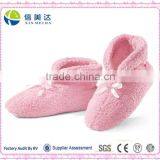 Wholesale Soft and Fluffy Plush Indoor Slipper With 4 Colors thumbnail-3