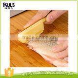 Creative Kitchen Supplies Plastic Scraping Scales Knife thumbnail-4