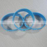 Express Hot Selling Eco-friendly Good Promotional Gifts Silicone Wristband thumbnail-4