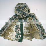 Wholesale Flower Design Printed Plain 100% Viscose Scarf thumbnail-1