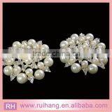 Wholesale Rhinestone Jewelry Pearl Brooches for Wedding Bouquet Decoration thumbnail-2