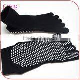 Multi-color Anti-slip Fitness Yoga Pilates Socks thumbnail-5