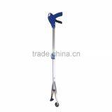 Folding Garbage Reacher Pick up Tool Hand Gripper With Soft Rubber Plunger thumbnail-1