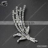 Fashion Brooches Crystal Magnetic Brooch for Dress thumbnail-1