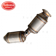 Hot Sale Direct Fit Exhaust Catalytic Converter for Toyota Prius 1.8 thumbnail-1
