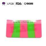 China Wholesale Fashion Silicone Makeup Kit / Silicone Cosmetic Case With Cool Dot Enboss Logo