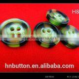 16L Eco-friendly Resin 4 Holes Button for T-shirt