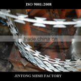 Combat Wire Razor Barbed Wire Mesh Fence for Sale thumbnail-2