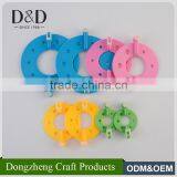 Chinese Wholesale Different Size Ball Pompom Maker for Knitting Crafts thumbnail-3