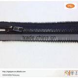 Single/double Pull Metal Four Row Teeth Zipper for Garment Decorative Zipper thumbnail-2