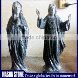 Man and Woman Marble Statue thumbnail-1