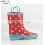 2016 New Design Rubber Rain Boot For Children Red Ground Has Colorful Dots Printed With Handle
