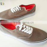 2016 Bestseller Beige Canvas Upper Contrast Lining White Rubber Outsole Women Vulcanized Canvas Casual Shoes thumbnail-1