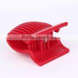 Cut the Tomato Slices of Tomato Salad for Artifact Tomato Fruit Vegetable Slicer Creative Kitchen Slicer thumbnail-2