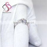 Round Brilliant Cut Moissanite Solitaire 0.8 Carat 6.0mm Center 14k White Yellow Gold Diamond Engagement Ring thumbnail-5