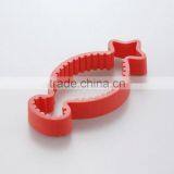 Japan Popular Multi-use Silicone Bottle Opener thumbnail-4