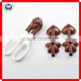 2016 new arrived kitchen tool Triad multi-function chocolate mold die chocolate cake
