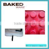 12 Cups Muffin Pan Carbon Steel Cake Muffin Mold Pan With Lid thumbnail-1