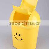 Printed Smiling Face Plastic Trash Can Household Garbage Can/Desktop Bin thumbnail-5