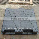 High Quality Telecom Chamber Casting Iron Manhole Cover thumbnail-1