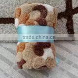 Super Soft Printed Jacquard Coral Fleece Blanket thumbnail-5