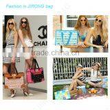 Fashion Promotional Eco Friendly Waterproof Shopping Bag thumbnail-3