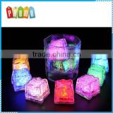 Wholesale flashing plastic led ice cubes, LED glow reusable ice cube