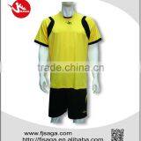 Design Men's Football Sports Uniforms With T-shirts and Shorts thumbnail-3