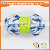 China Supplier of Novelty Yarn Hot Wholesale 100 Polyester Chenille Knitting Yarn on a Low Yarn Price List thumbnail-2