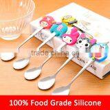 High Quality Silicone Chopsticks and Spoon Holder thumbnail-3