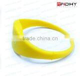 Order Printed Silicone Wristbands RFID for Fitness/gym thumbnail-3