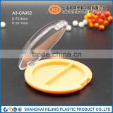 Round compact powder container with transparent lid